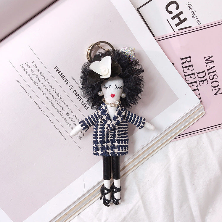 LUXE Diva Doll
