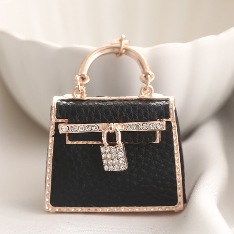 LUXE Kelly